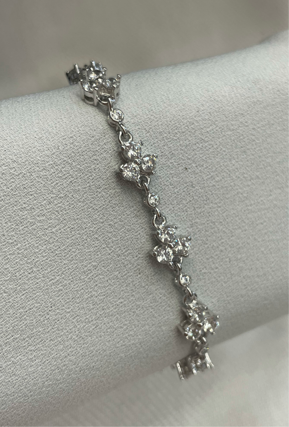 Silver CZ clover necklace