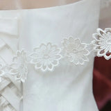 Elegant Lace Flower Decorative Bridal Shawl Vintage Lace Cape