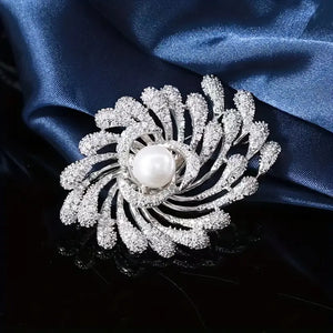 Rhinestone and Pearl Silver Retro Brooch Pin