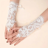 White Wedding Lace Gloves Elegant Hollow Hook Wrist Sleeves