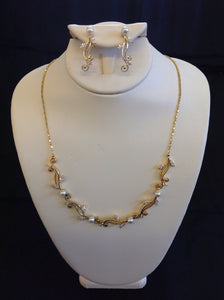 Gold Swirl Necklace Set with Pearls and Crystals